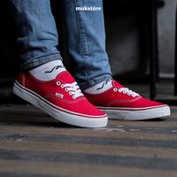 vans authentic triple red