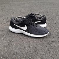 Jual Nike Revolution 4 Original Model \u0026 Desain Terbaru - Harga June 2022