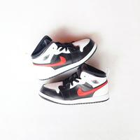 Jual Air Jordan 1 Mid Black White Red Murah - Harga Terbaru 2022