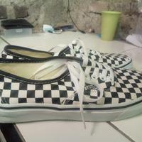 checkered authentic vans