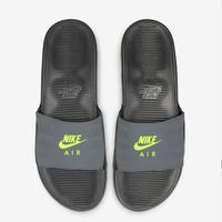 harga sandal nike air max