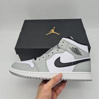 Jual Air Jordan 1 Mid Smoke Grey Model \u0026 Desain Terbaru - Harga May 2022