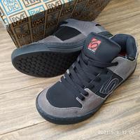 Jual Sepatu Five Model \u0026 Desain Terbaru - Harga June 2022