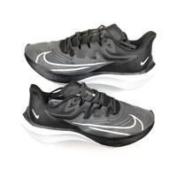 Nike Zoom Gravity 2 Review 2022, Facts, Deals | RunRepeat