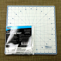 Rotary Self Healing Cutting Mat size 13,5 X 13,5 Inch by US Art Supply