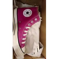 pink converse heart