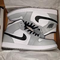 Jual Air Jordan 1 Mid Smoke Grey Model \u0026 Desain Terbaru - Harga May 2022