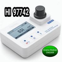 Hanna HI-97742 Iron LR and manganese photometer
