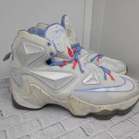 lebron 13 white and gold