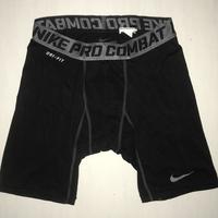 Jual Nike Pro Combat Short Murah \u0026 Terbaik - Harga Terbaru June 2022