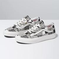 platform flower vans