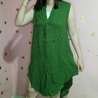 INZAGI dress hijau kancing 2 katun size M/L