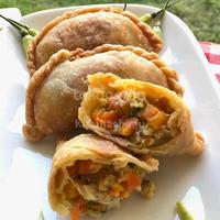 Pastel banjar ayam +telur