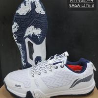 sepatu lining saga lite 6 / 7
