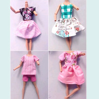 baju boneka Barbi berbi jual 12 pc