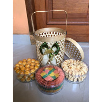 Hampers B