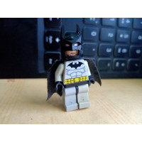 original lego minifigure batman 1 magbat001 ada magnet di kaki