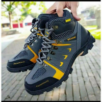 SEPATU GUNUNG BECKAM BOOT HIKING SEPATU HIKING SEPATU TOURING