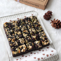 SKAT BROWNIES BANDUNG New Topping Caramel Seeds Original 25 Slice
