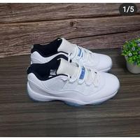 air jordan 11 retro low blue