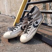 leather silver converse
