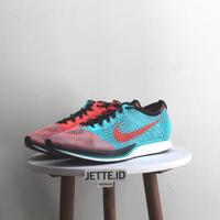 flyknit racer hyper jade