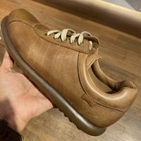 sneakers leather brown