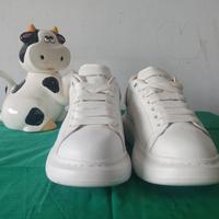 alexander mcqueen size 23