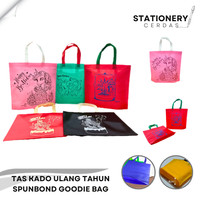 Goodie Bag Ulang Tahun Motif Karakter 75gr 35x35x8 Tas Kado