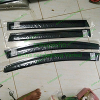 Talang air mobil Innova reborn 2016 sampe sekarang slim 4 pcs