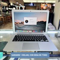 Apple MacBook Air - 13.3 inch - Core i5 - 8 GB Ram - 256 GB SSD - English, Silver