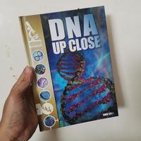 Buku Import Under the microscope DNA Up close