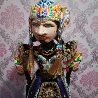 wayang golek batara wisnu