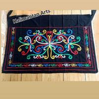 Rok Lilit Dayak / Ta'ah Bordir khas Dayak