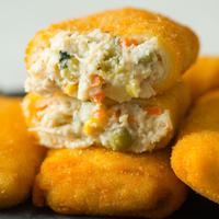 Mama Yam Risoles Rasa Creamy Rougut Chicken, smoked beef mayo Tahan 1 Hari di Ruang 3 Hari di Freezer