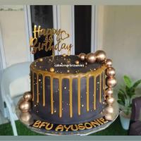 cake ultah black gold - kue ultah black gold