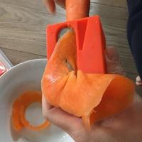 Carrot Sharpener - Serutan wortel / peeler
