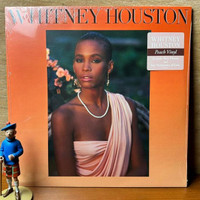 US PIRINGAN HITAM / VINYL WHITNEY HOUSTON - WHITNEY HOUSTON (1LP,CLRD)