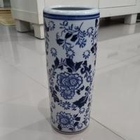 Vas bunga model tempat payung