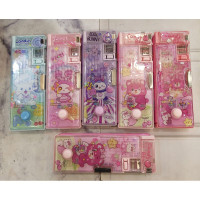 Tempat Pensil Magnet Kuromi Model Mainan