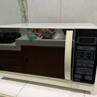 Microwave Sharp R728 Putih