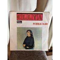 Vinyl Ellya Khadam – Pernjataan / Piringan Hitam Ellya Khadam – Pernjataan