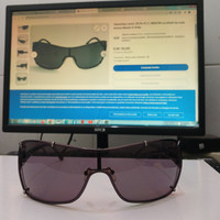 Mewah Valentino Sunglasses V 5574/s kacamata hitam langka