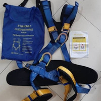 SATU SET FULL BODY HARNES & DOUBLE LANYARD WITH ABSORBER "HAIDAR"