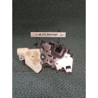 Nissan Elgrand E51 Doorlock + Actuator FL