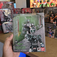 Shf Masked Kamen Rider shadowmoon bayangan ksatria baja hitam Showa series BIB Koleksi Pribadi