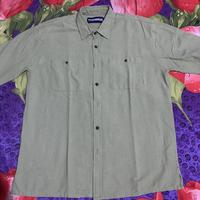Tenue de attire kemeja lengan panjang