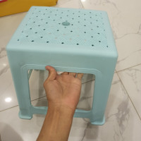 Bangku Duduk uk 24 x 27 x 31 cm Bahan Tebal 2 warna