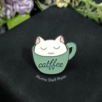 Pin Enamel Catfee - Kucing Cangkir Hijau | Coffee Cat Bros Badge Aksesoris