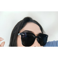 KACA MATA HITAM WANITA KOREA STYLISH TITIK DUA GRATIS POUCH SUNGLASSES 004